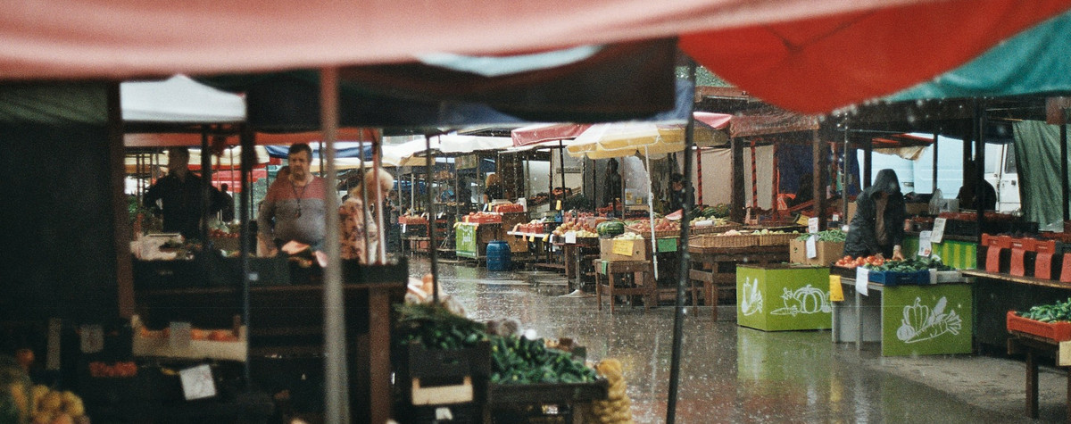 デジタル遊牧民のための重要なヒント：外国での買い物の習得