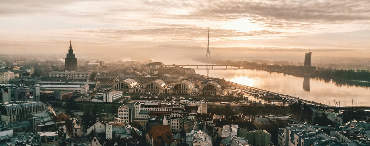デジタル遊牧民を引き付けるためにビザを導入するラトビア