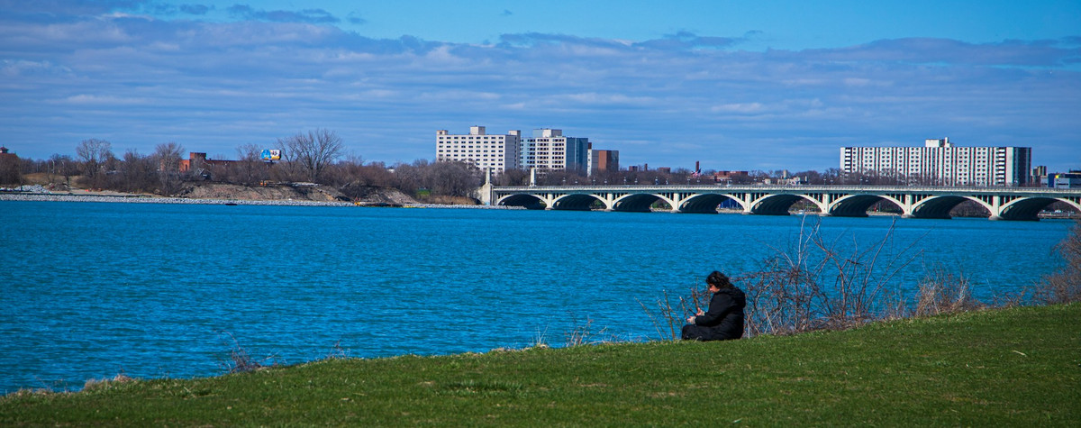 道路上の孤独を克服する:デジタル遊牧民として友情を作り、維持する