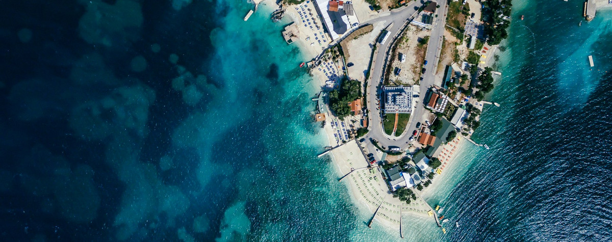 アルバニアデジタル遊牧民ガイド：アルバニアでのリモートで生活と作業のためのリソース