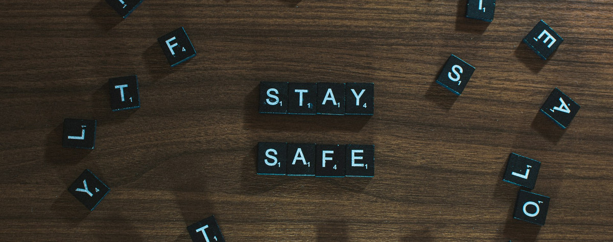 ハウスハンティング詐欺の物語：安全のためのヒント +フラットが心の安らぎを提供する理由