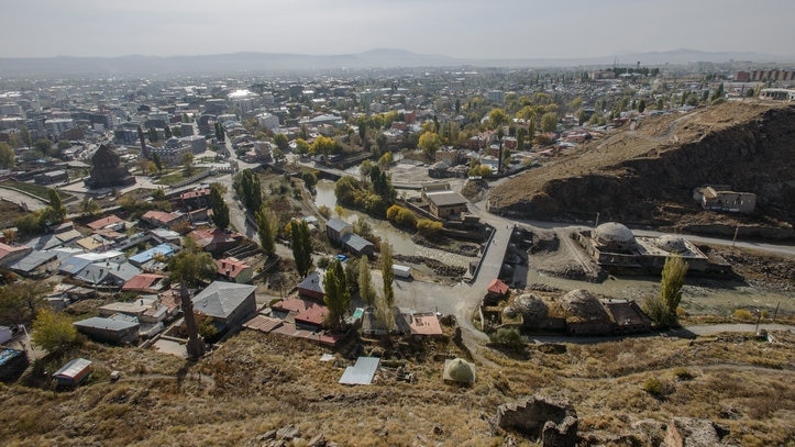 トルコには素晴らしい街があります！ Karsの観光スポットを紹介します！