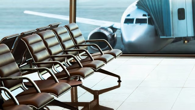 フライトの搭乗時間に注意してください！出発の数分前にセキュリティと搭乗門を通過する必要がありますか？