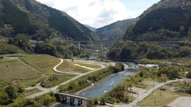 12村の村にある12の必見の観光スポット