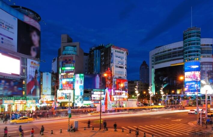 台北の人気スポットで買い物をしてください！ ZhongshanおよびXimendingエリア