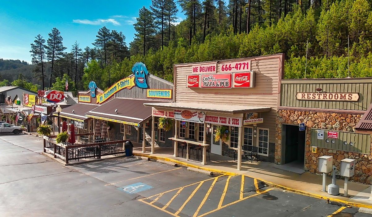 群衆のない夏のためにサウスダコタで最高の小さな町