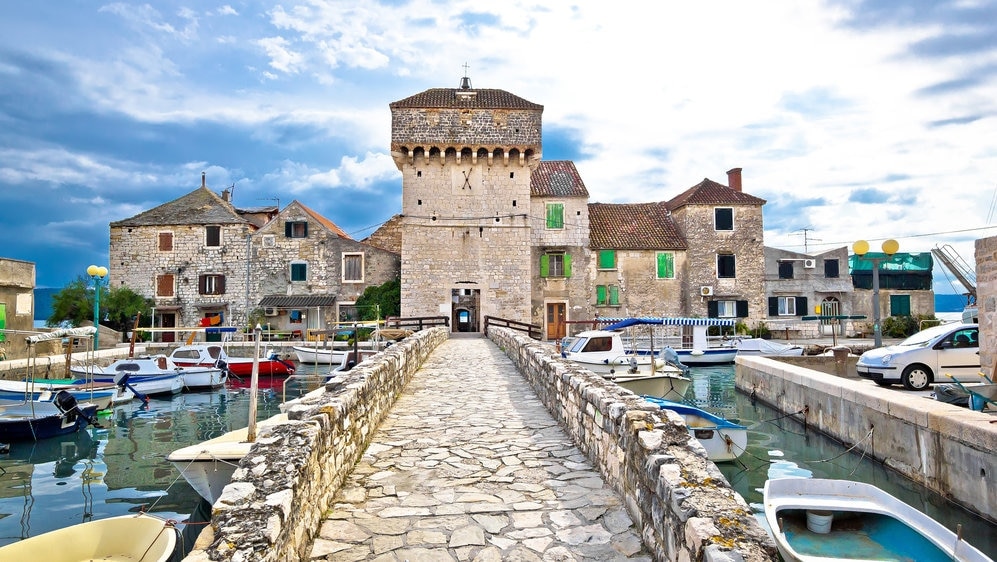 歴史に満ちた古代都市の分裂から人気のあるお土産を紹介します！