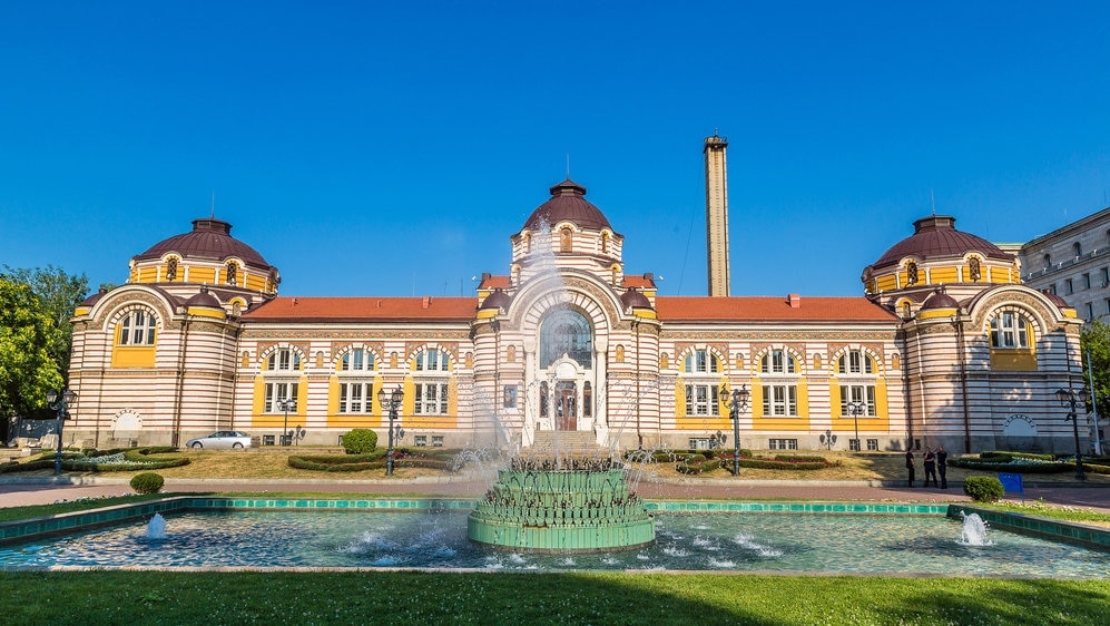 ヨーグルトは唯一のものではありません！バラの香りがある街、ソフィアからのお勧めのお土産