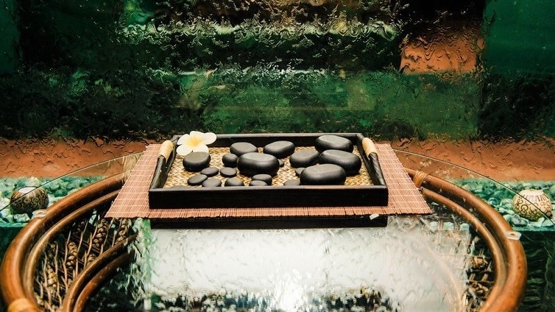 心地よい痛み！シロムの3つの高評価のタイマッサージショップ