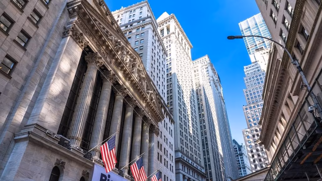 世界経済の中心地、ニューヨーク・マンハッタンの「ウォール街」を巡ってみよう！