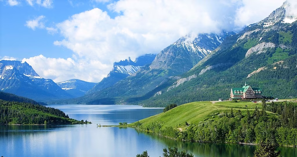 カナダの世界遺産に登録されているウォータートングレイジャーインターナショナルピースパーク！