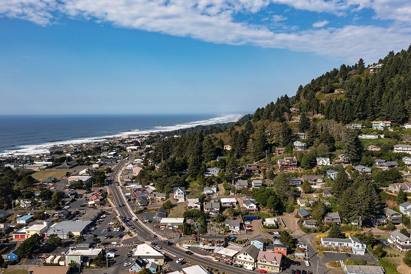 この太平洋岸の風光明媚なバイウェイは、一生に一度のロードトリップです