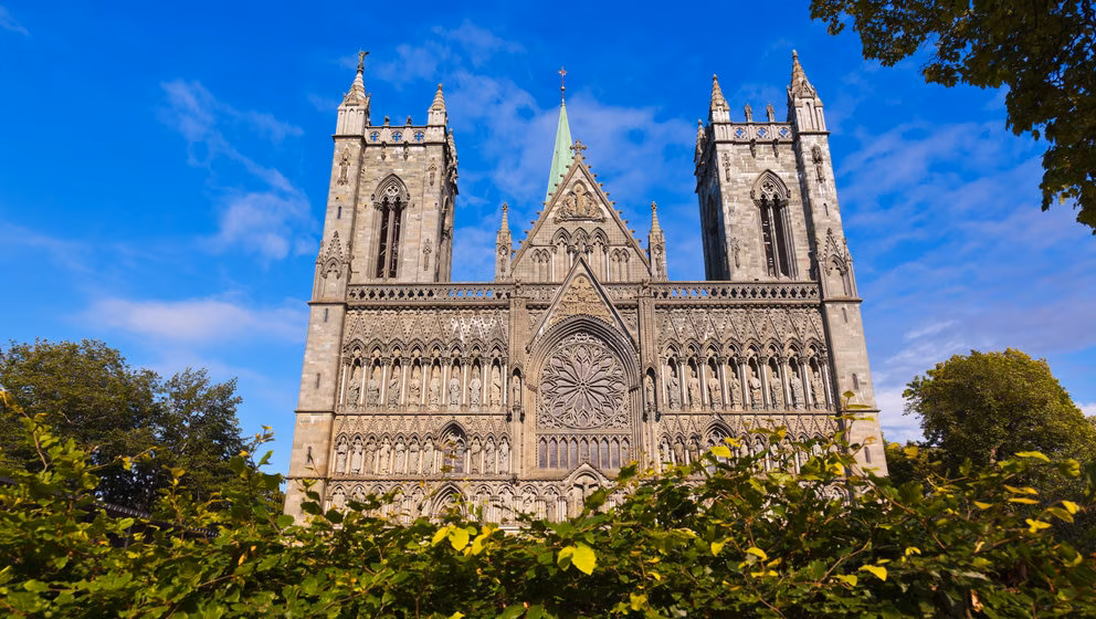 ノルウェーの隠された宝石！魅力的な都市トロンハイムからの4人の人気のお土産
