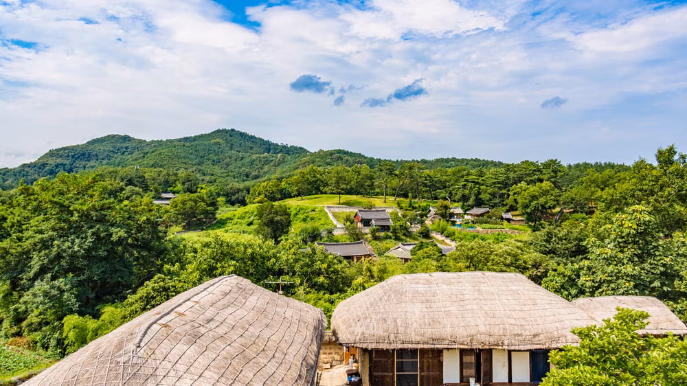 600年の輝かしい伝統：韓国歴史村河回村と良洞村