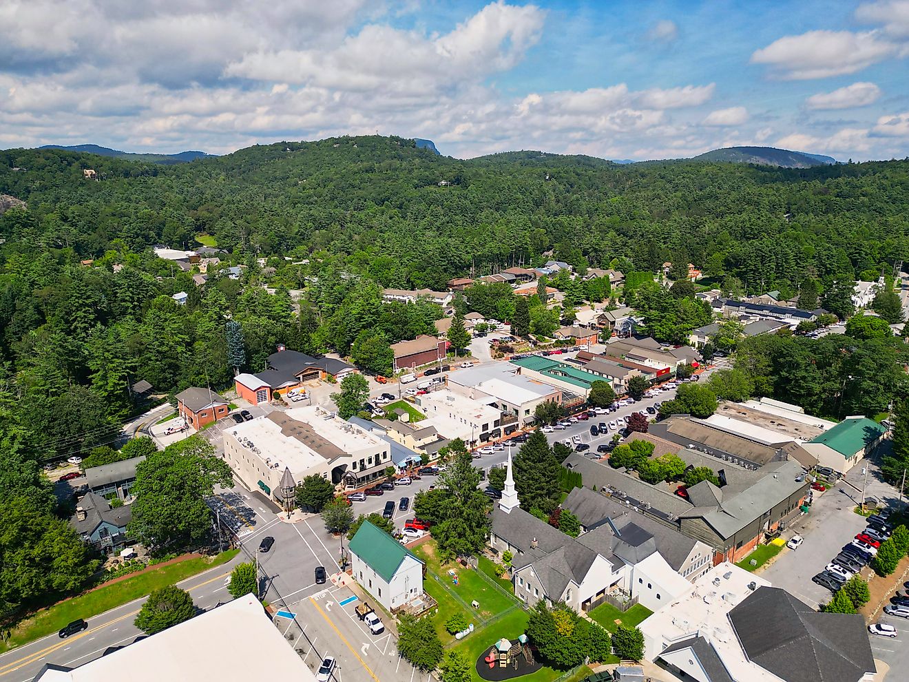 週末 3 日間を過ごすのに最適な米国の小さな町