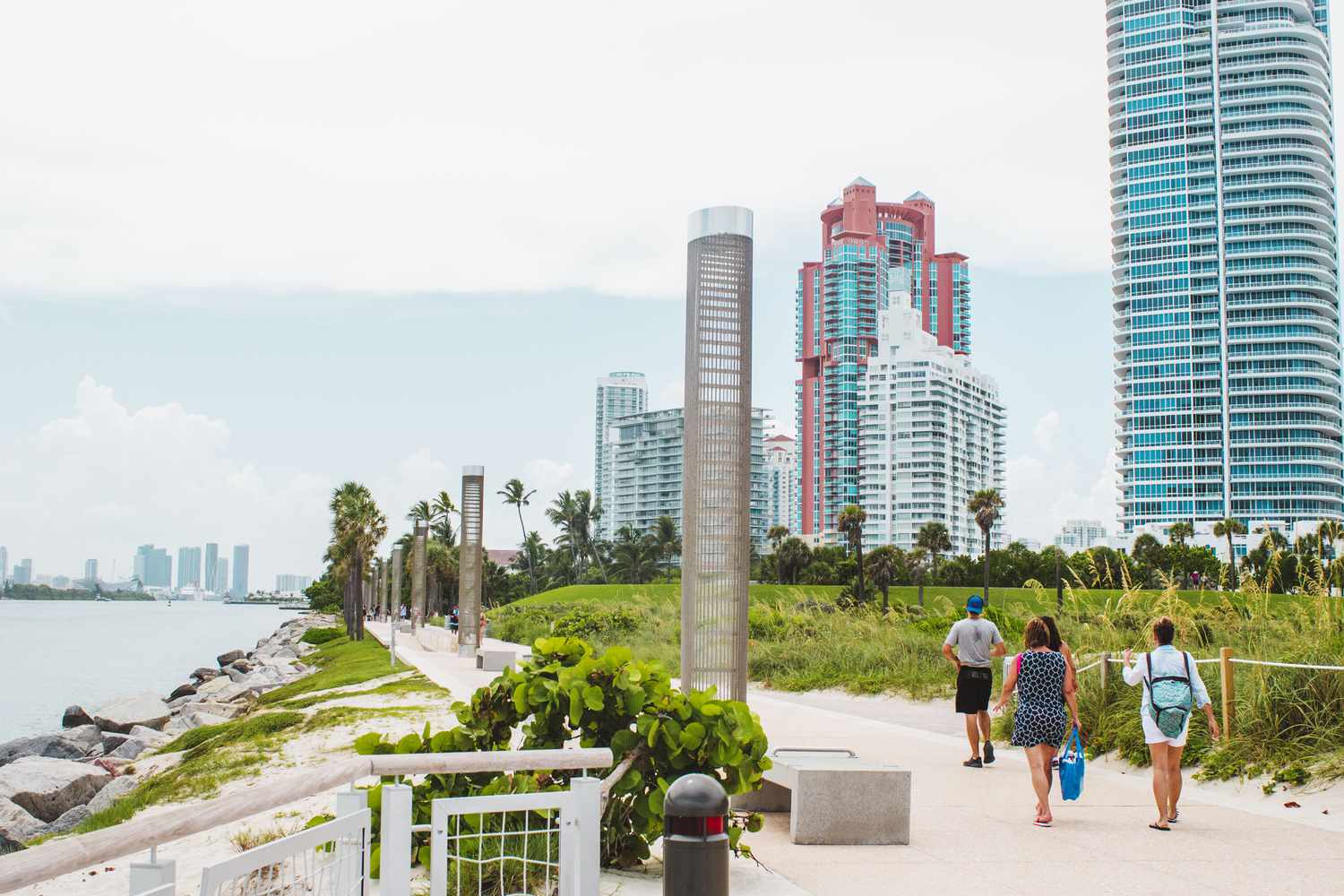 マイアミビーチ、サウスポイントパーク：完全なガイド