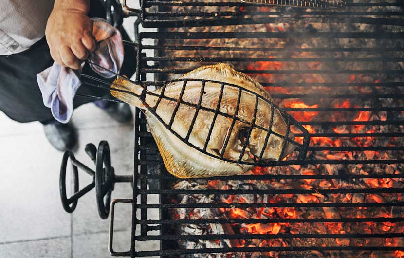 スペインのあまり知られていない料理の目的地の食通ツアーに参加する